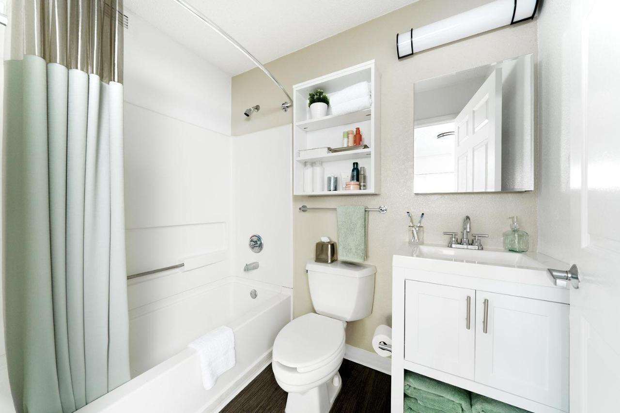 Intown Suites Extended Stay Chicago Il - Oakbrook Villa Park 외부 사진